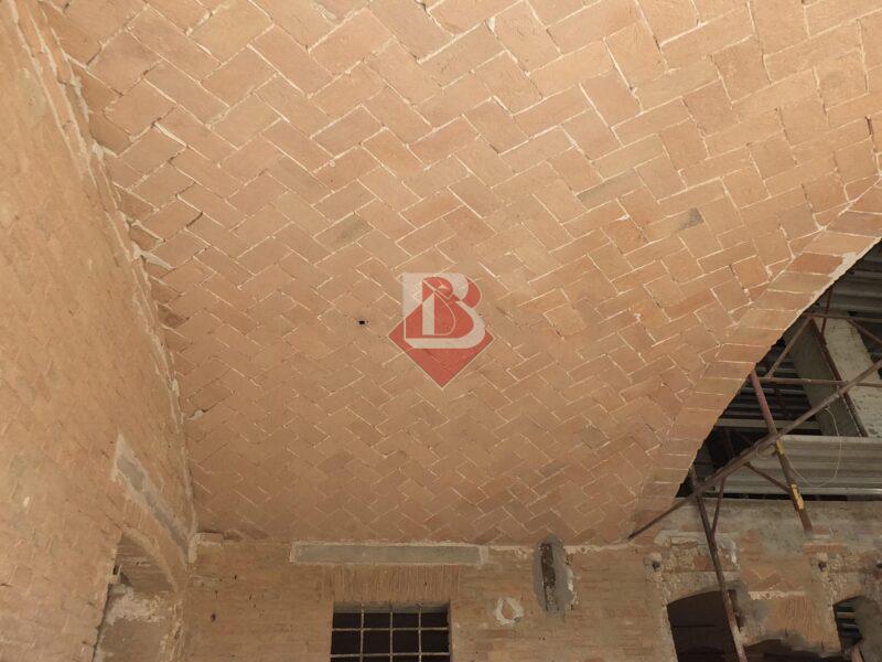 34 Isolamenti Bertoni Sabbiatura volta Mantova